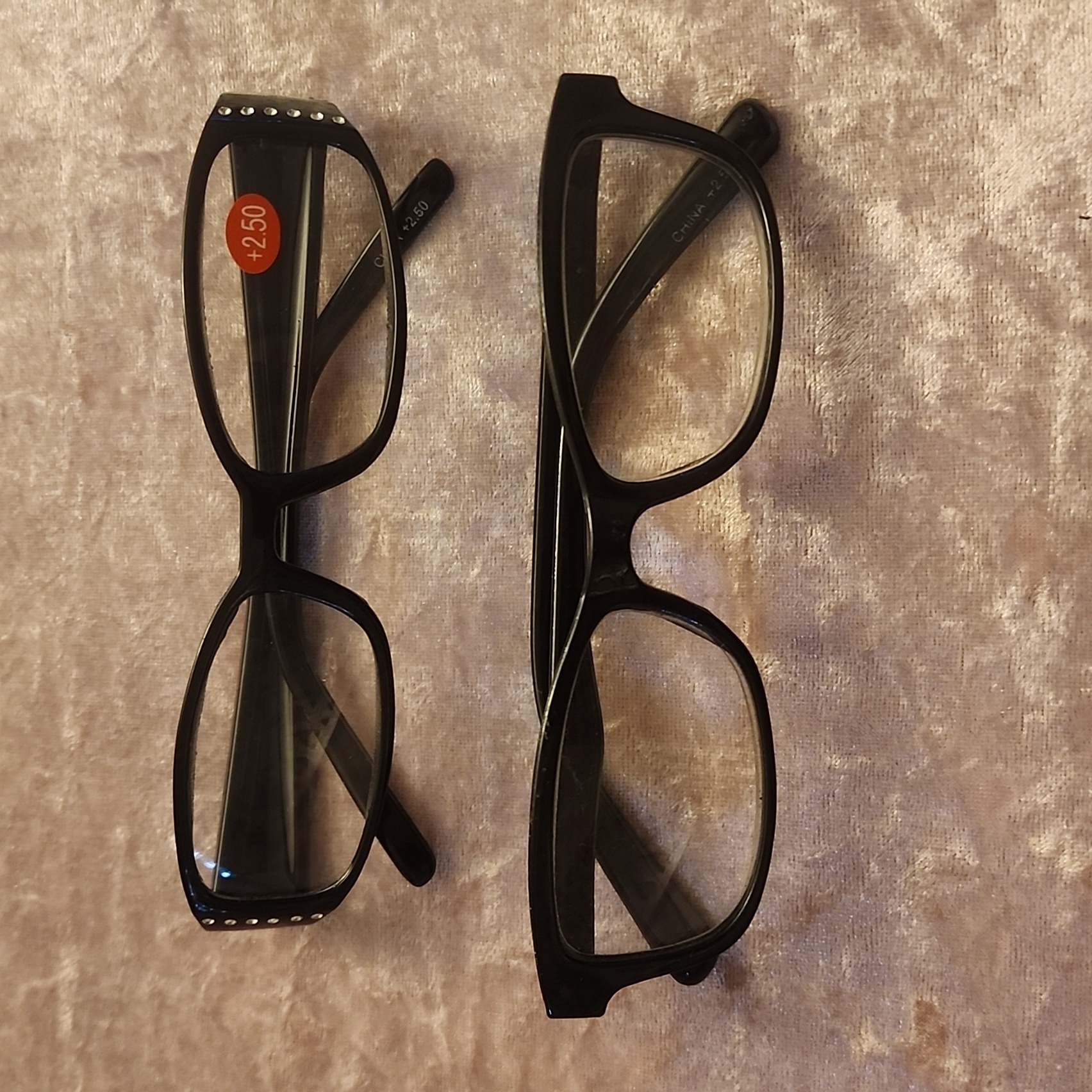 Reader Glasses Bundle +2.50